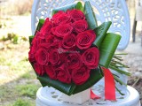 13 roze rosii